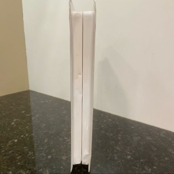 COPY - VHS 📼 Disney’s Snow Dogs - Picture 2 of 7